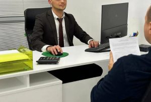 Как кредитный брокер помогает получить кредит под залог недвижимости без отказа